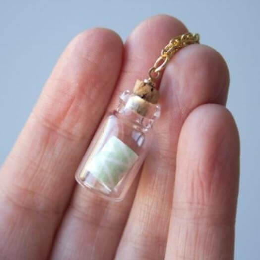 Message In A Bottle Necklace Easy Last Minute Mothers Day DIY Homemade Crafting Gift Ideas Inspiration How To Make Tutorials Recipes Gifts To Make