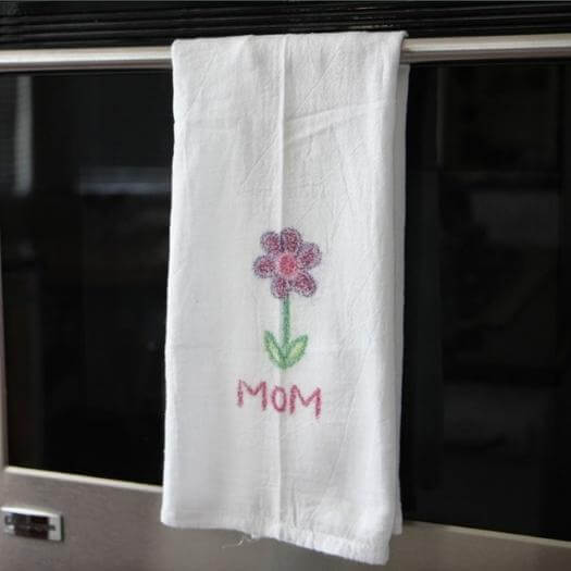 Sandpaper Printed Towels Personalized Mothers Day DIY Homemade Crafting Gift Ideas Inspiration How To Make Tutorials Recipes Gifts To Make