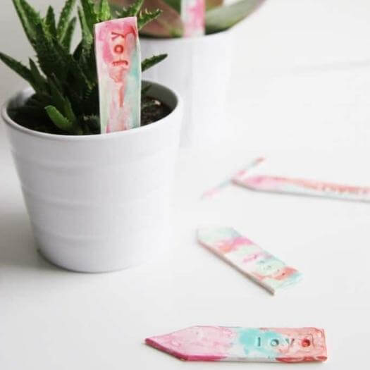 Watercolor Plant Markers Best Friend Mothers Day DIY Homemade Crafting Gift Ideas Inspiration How To Make Tutorials Recipes Gifts To Make